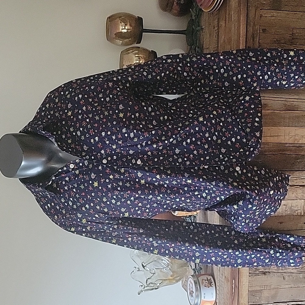 J. Crew Secret Wash Slim Fit Cotton Ditsy Floral Print Button down shirt